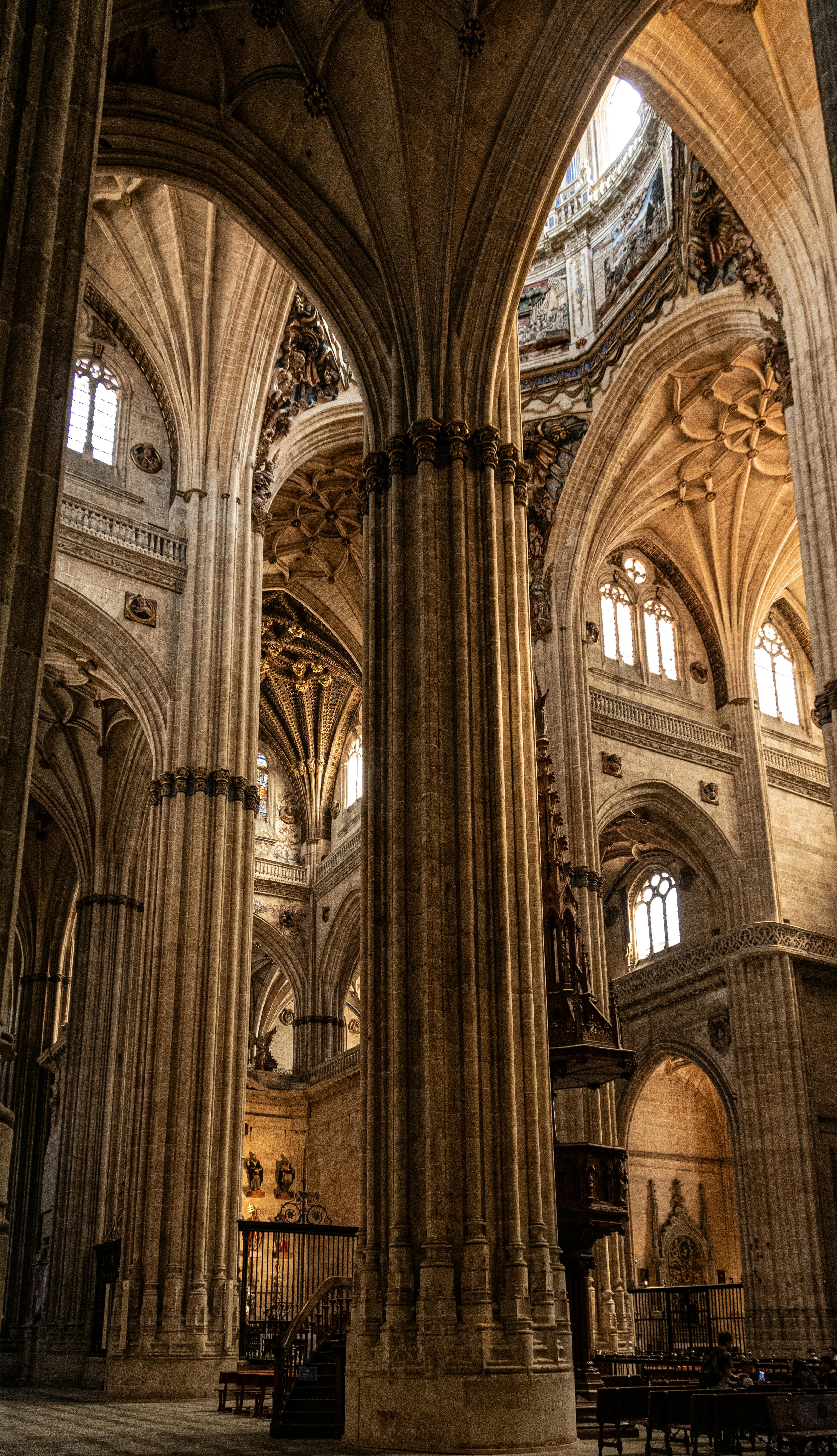 interior of salamanca cathedral