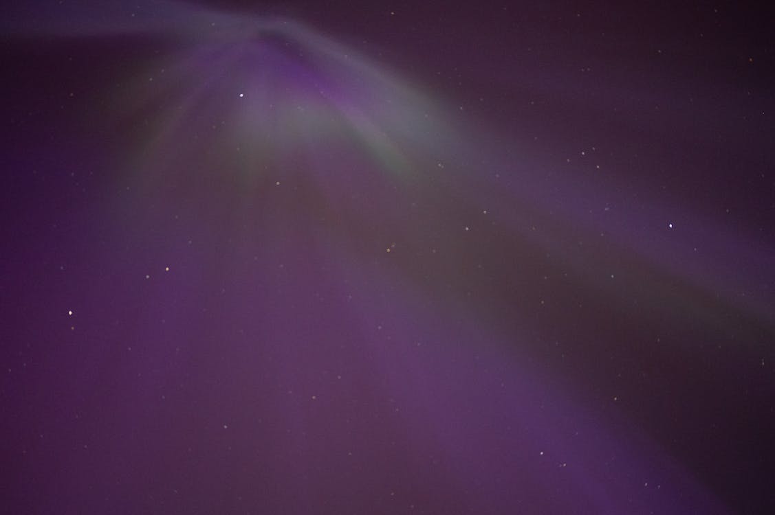 Δωρεάν στοκ φωτογραφιών με aurora borealis, βόρειο σέλας, μοβ