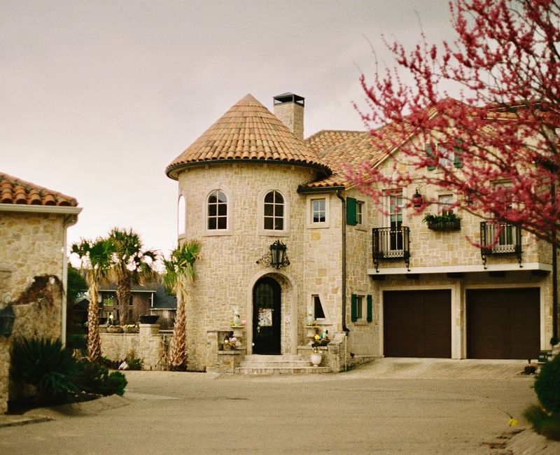 Comprehensive Real Estate Solutions