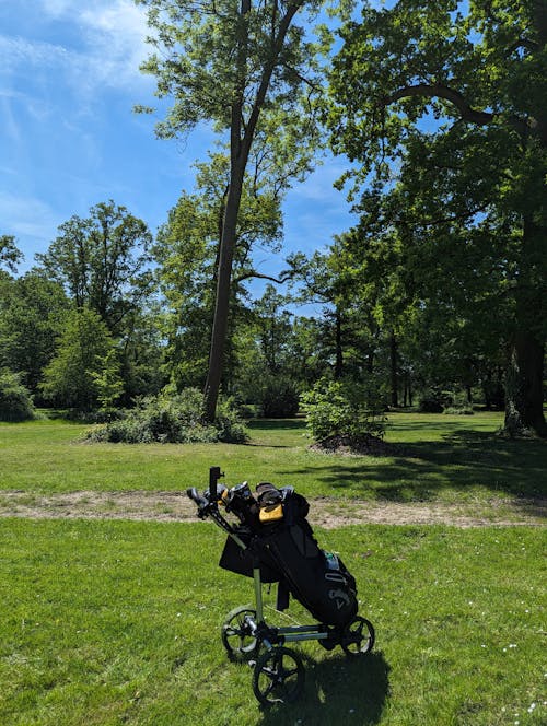 Free stock photo of blue sky, golf, golf trolley