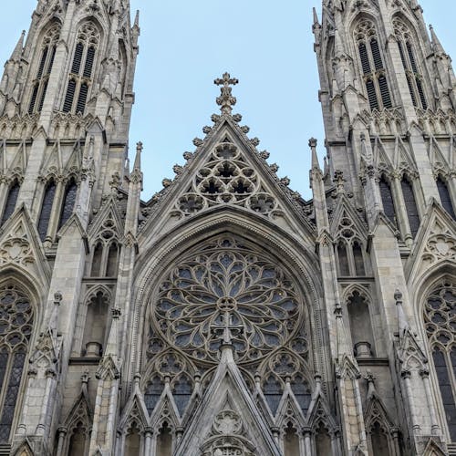 katedral içeren Ücretsiz stok fotoğraf