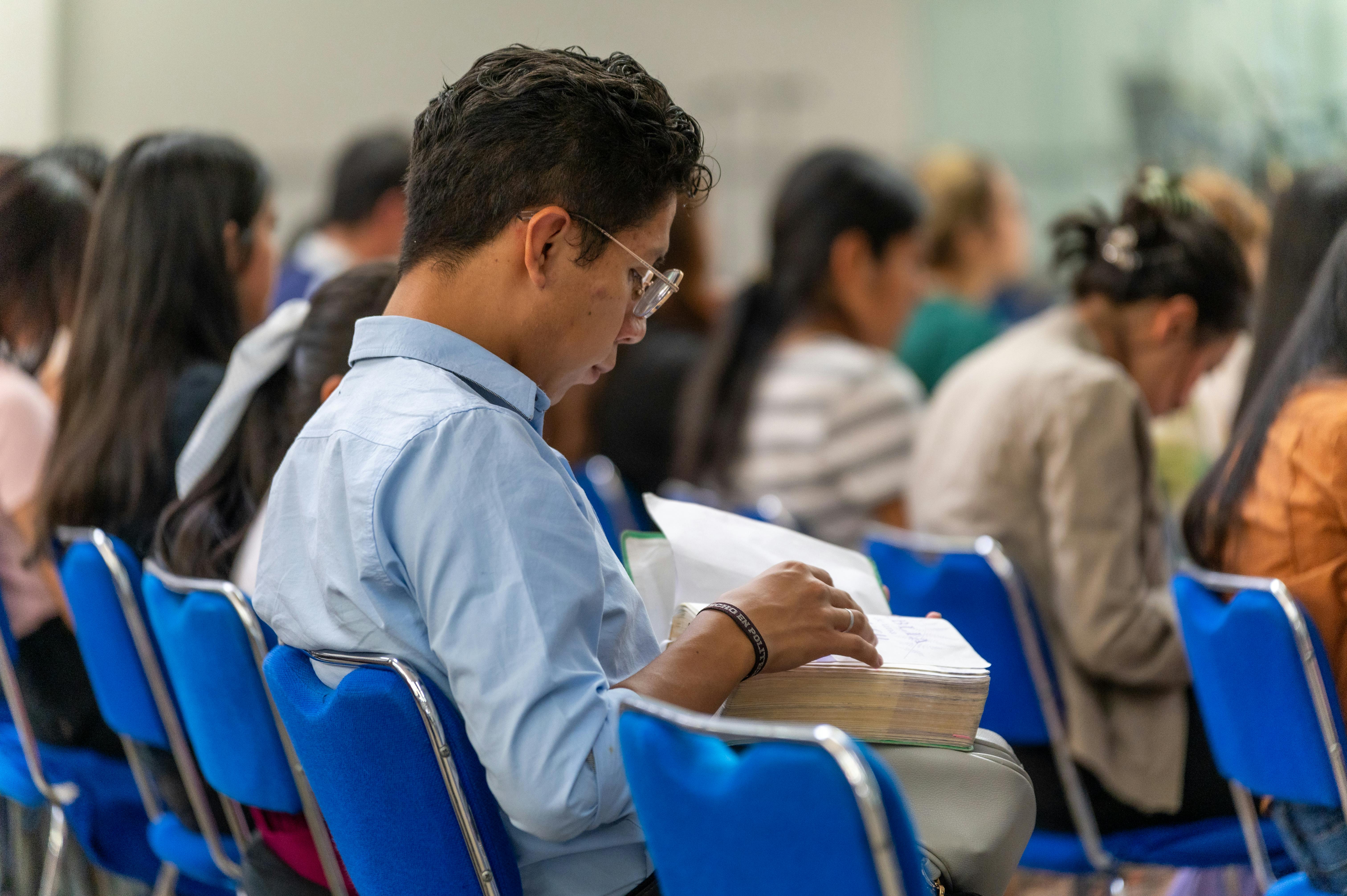 Top Reasons to Book Unlimited Charters Student Bus Service Oakboro, North Carolina for Group Tours