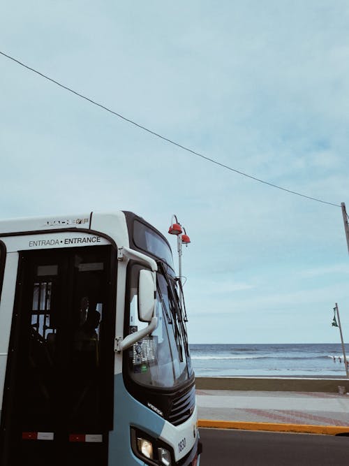 Základová fotografie zdarma na téma akce, autobus, cestování