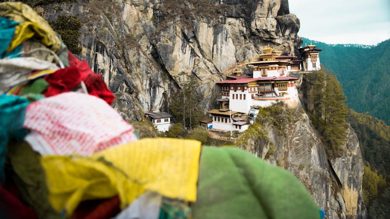 Gurgaon taxi service – city skyline