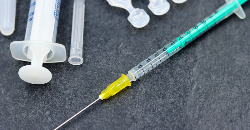 Les précautions essentielles pour l’aspiration des fumées plastiques en industrie