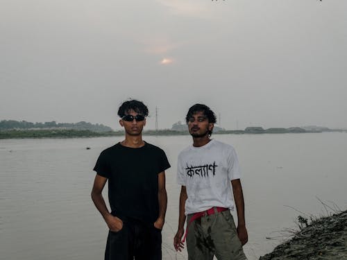 Безкоштовне стокове фото на тему «бангладеш, берег річки, діти»