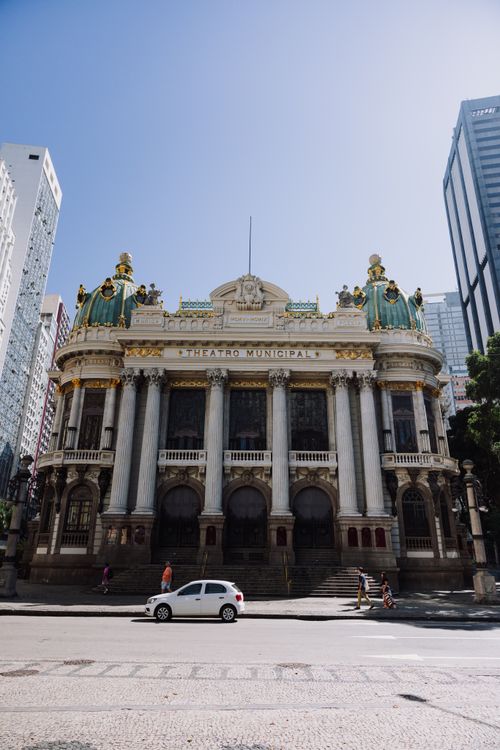 Free Elegant facade of Theatro Municipal in Rio de Janeiro captured during the day. Stock Photo