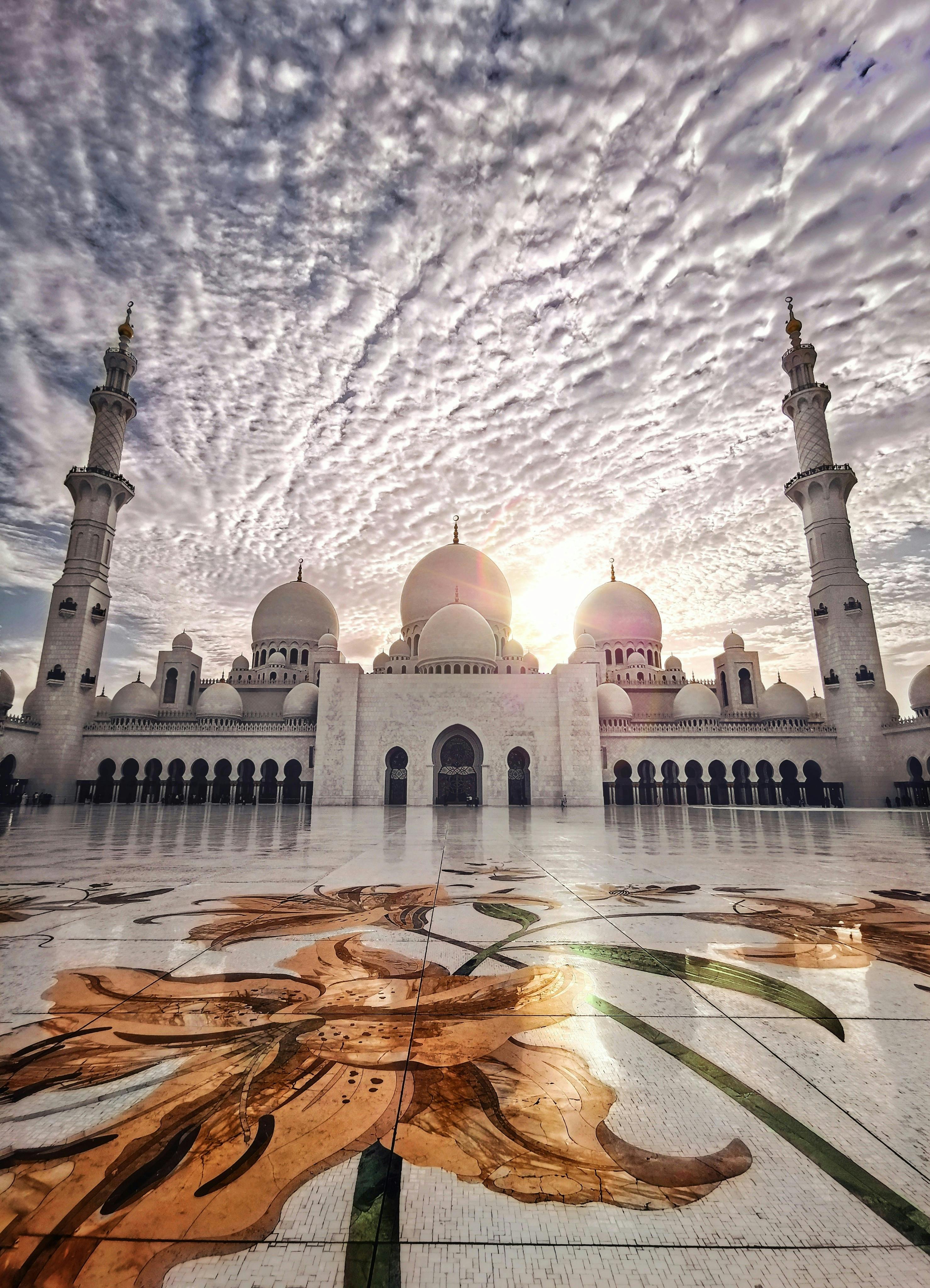 Silhouette View Of Mosque At Sunset - Free Islamic Wallpaper Photo