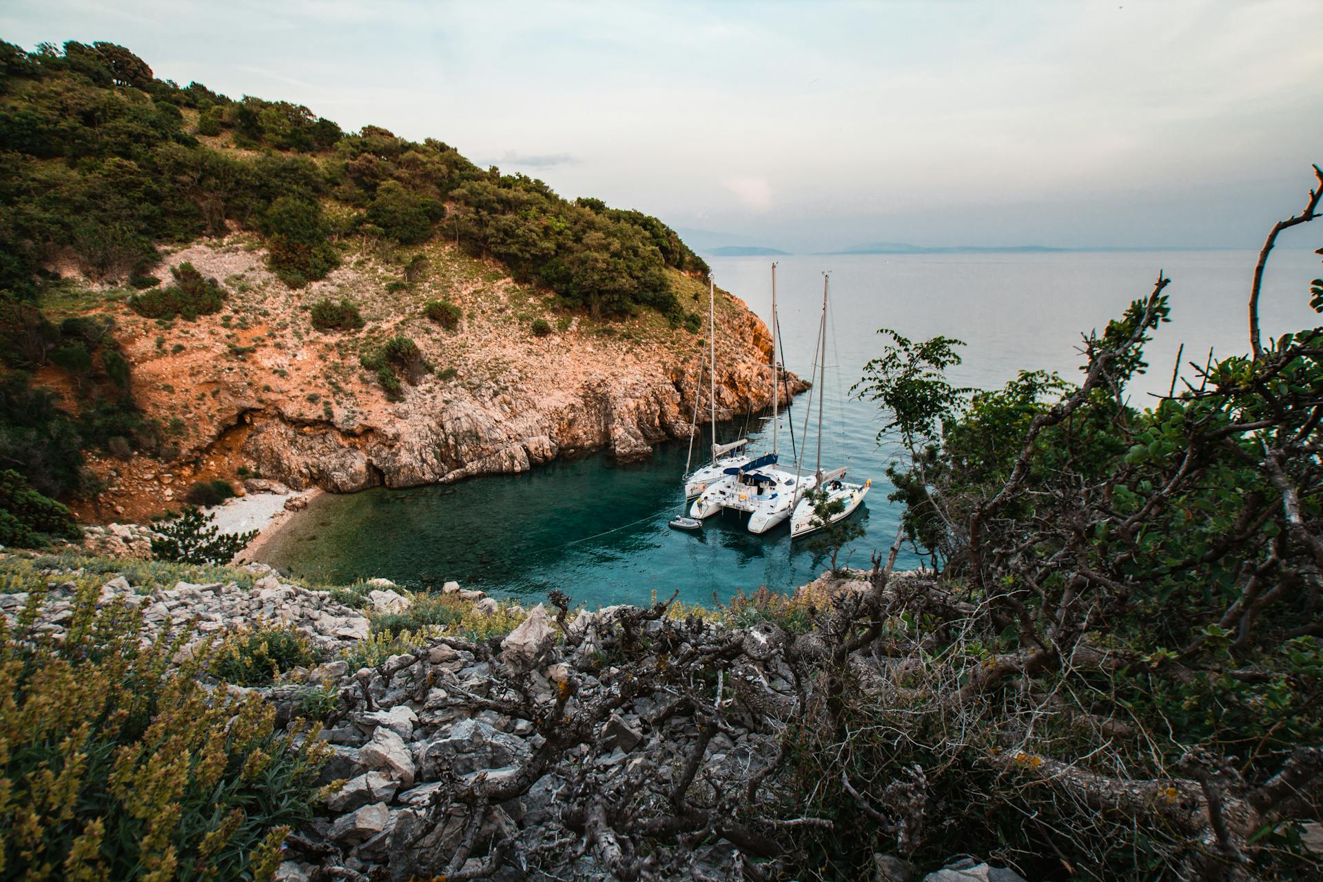 Yacht Parrk Near Island