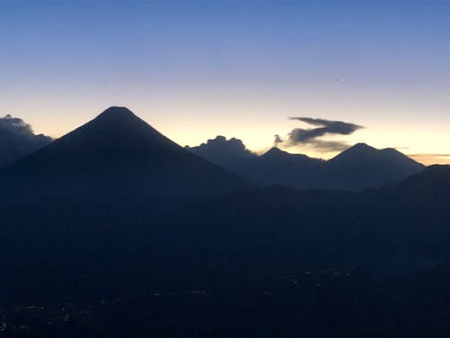 Foto profissional grátis de atardecer, nuvem, vulcão