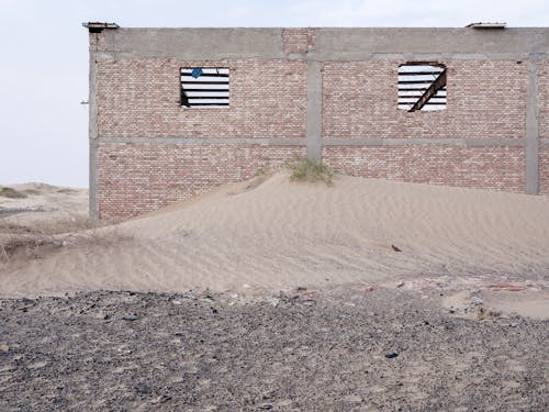 Δωρεάν στοκ φωτογραφιών με αδειάζω, άμμος, αρχιτεκτονική