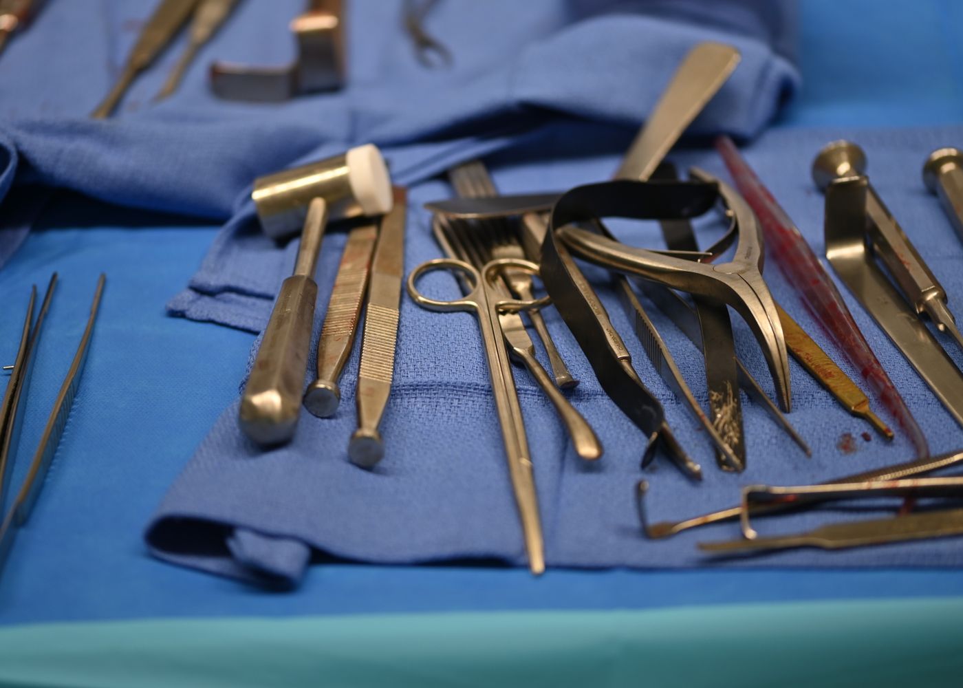 Halsted Mosquito Forceps — view 1