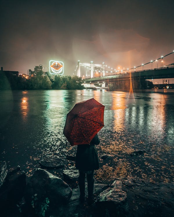 Základová fotografie zdarma na téma architektura, břeh řeky, červená