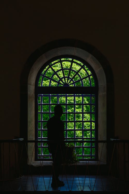 Foto profissional grátis de abertura de janela, arquitetura antiga, cena tranquila