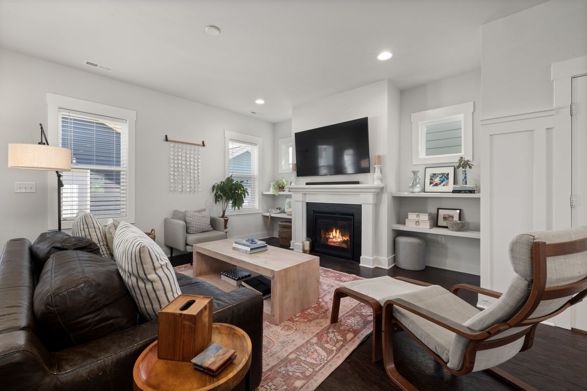 5. Storage That Quietly Saves the Space