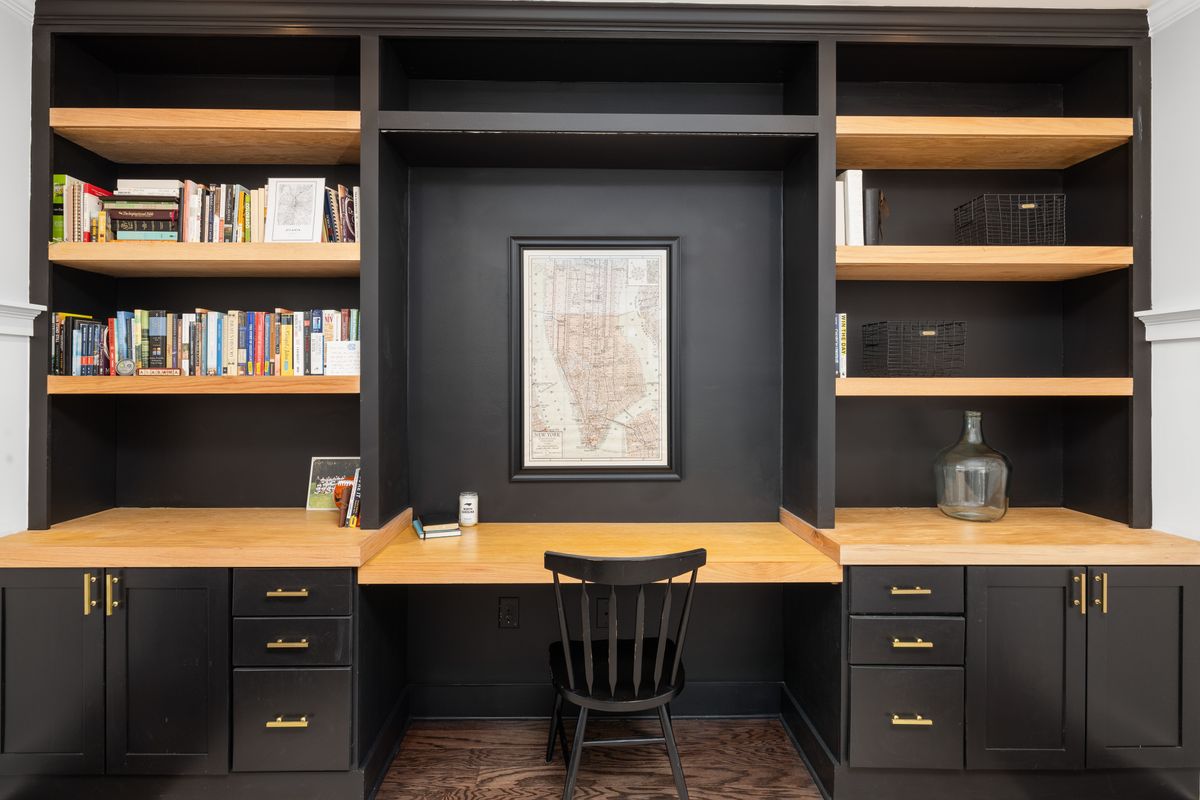 Custom built-in office desk and shelving unit