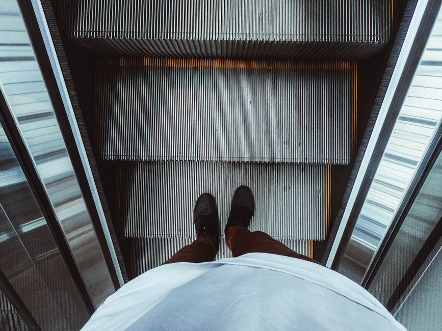 too many steps are hidden until the moment begins weekday routine evening routine daily reset lifestyle photo 2
