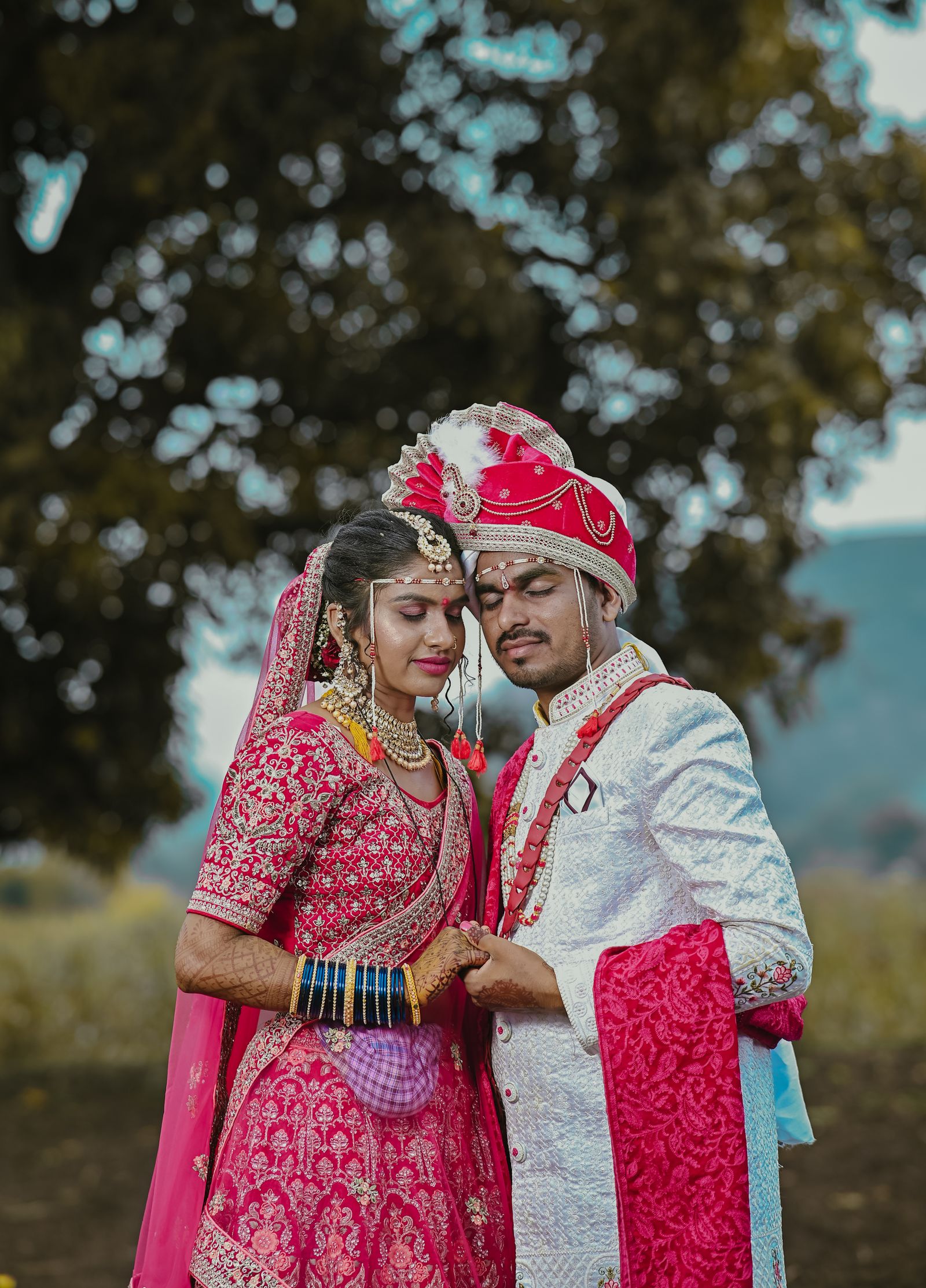 Indian Couple In Traditional Clothing · Free Stock Photo