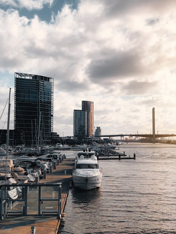 Δωρεάν στοκ φωτογραφιών με docklands, αποβάθρα, βάρκα