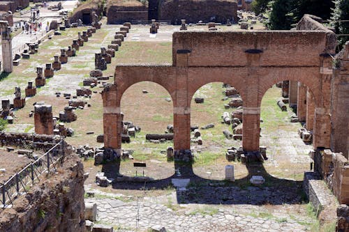 Photos gratuites de ancien, ancienne architecture romaine, arc