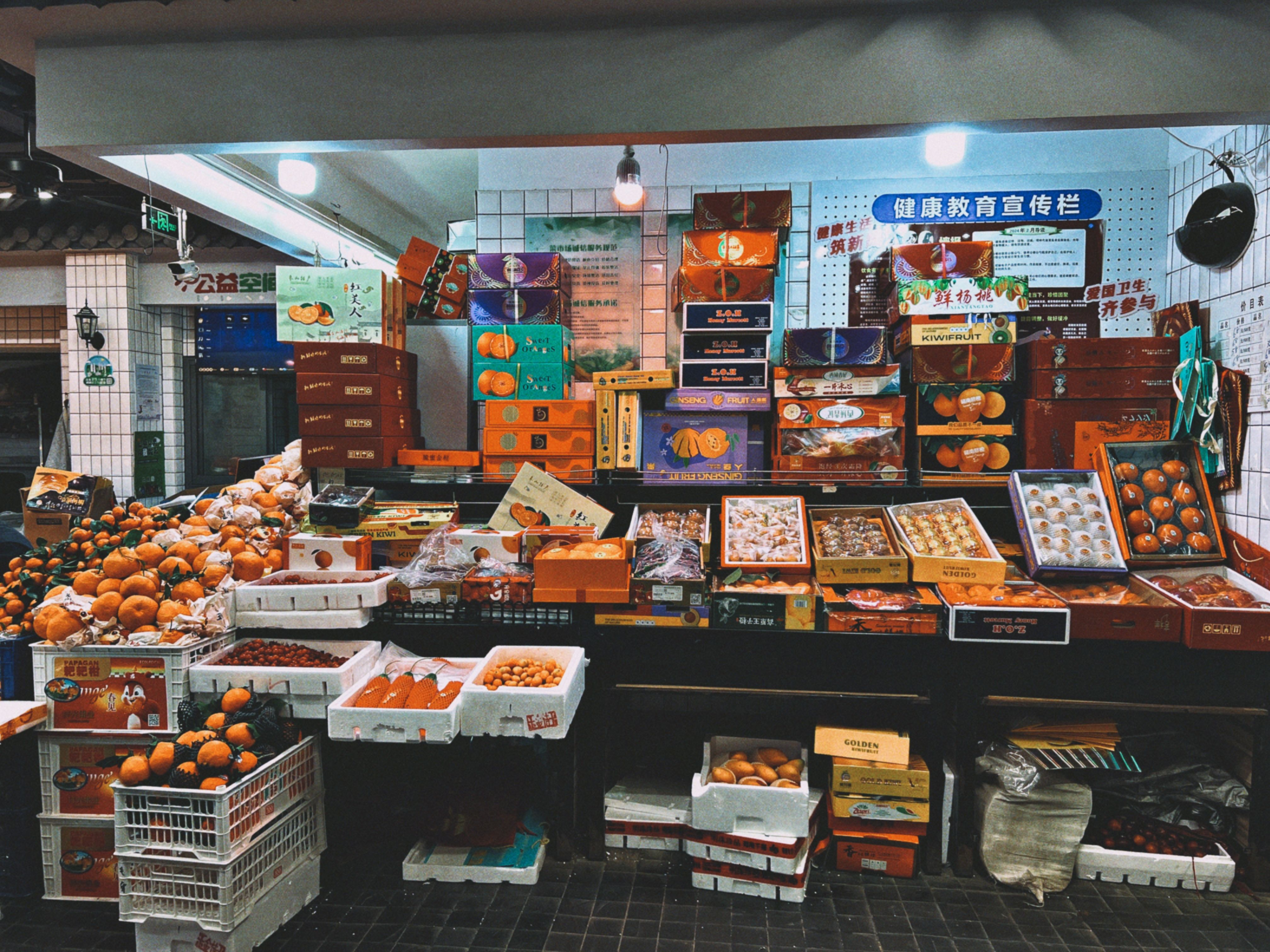 Shanghai Food — Xiaolongbao (小笼包): Shanghai's Most Famous Dumpling