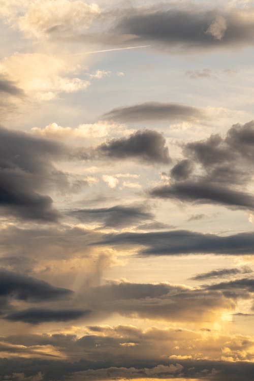 Foto stok gratis atardecer, awan, berawan