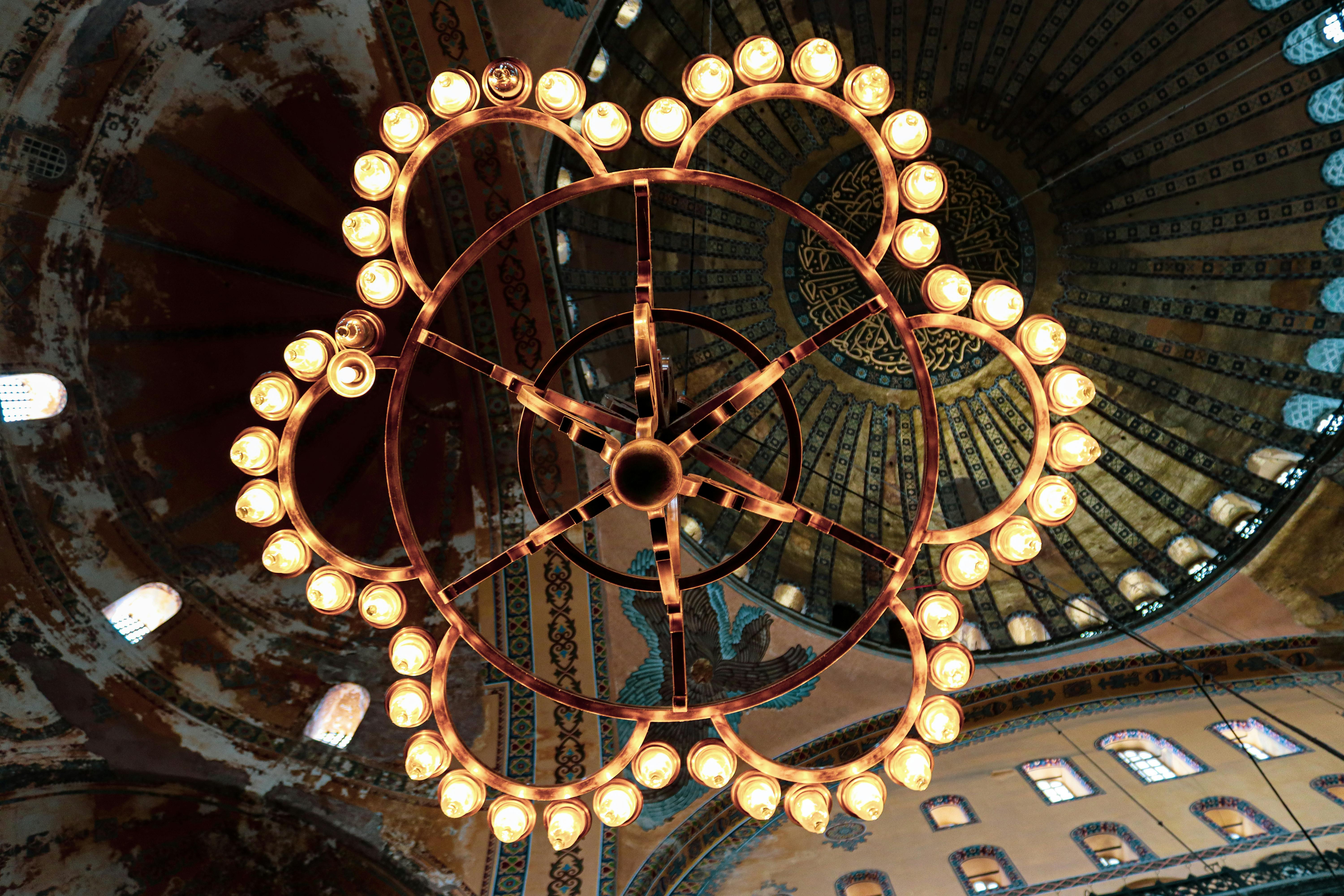 Aromatic Indulgence: The Captivating History of Fragrance