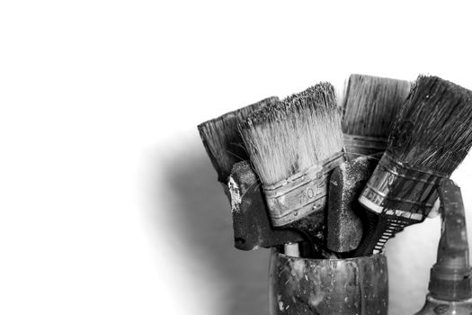 Should I Use Stain or Paint for My Bedroom Furniture? Pros and Cons