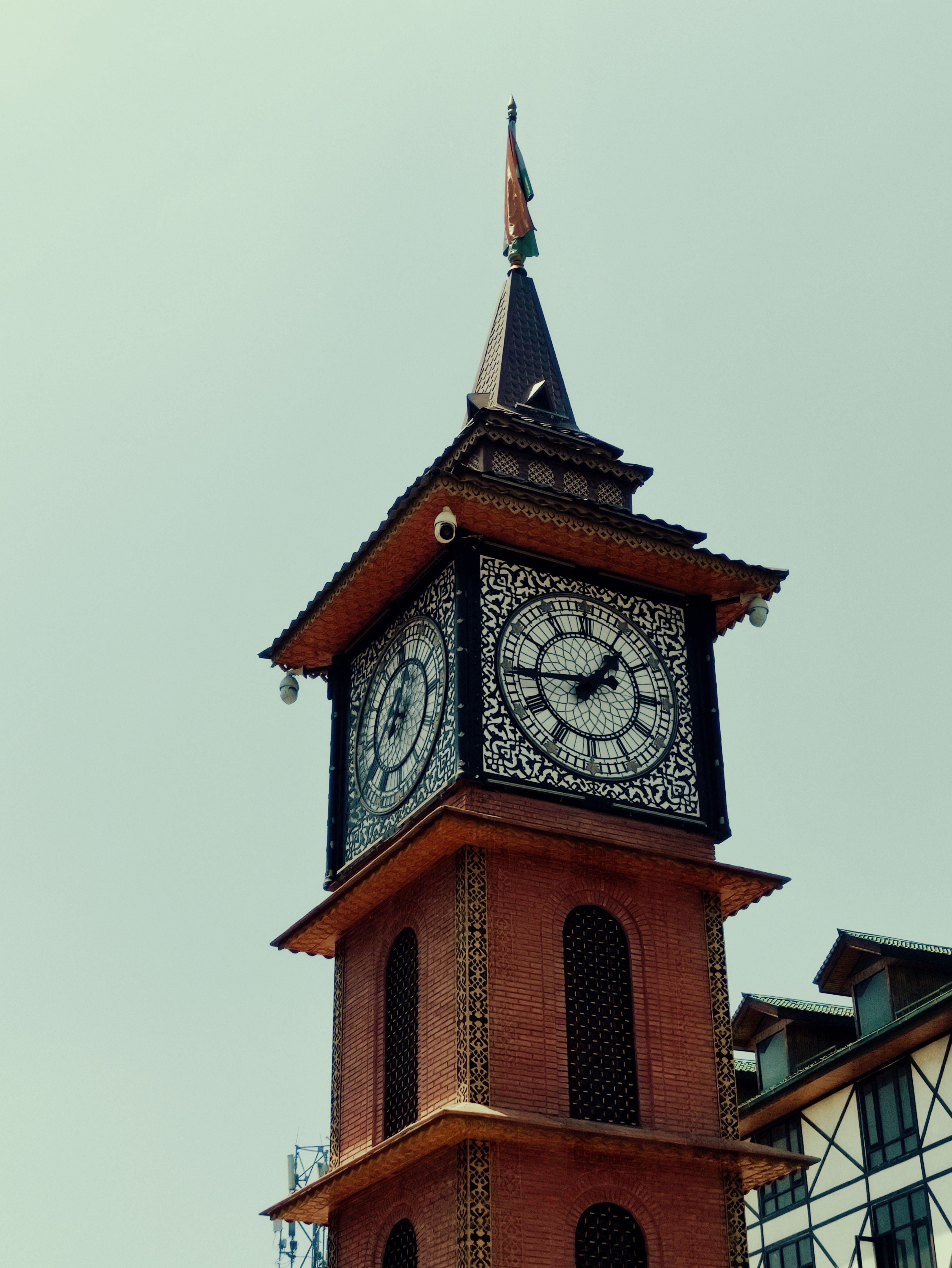 Clock Tower Building · Free Stock Photo