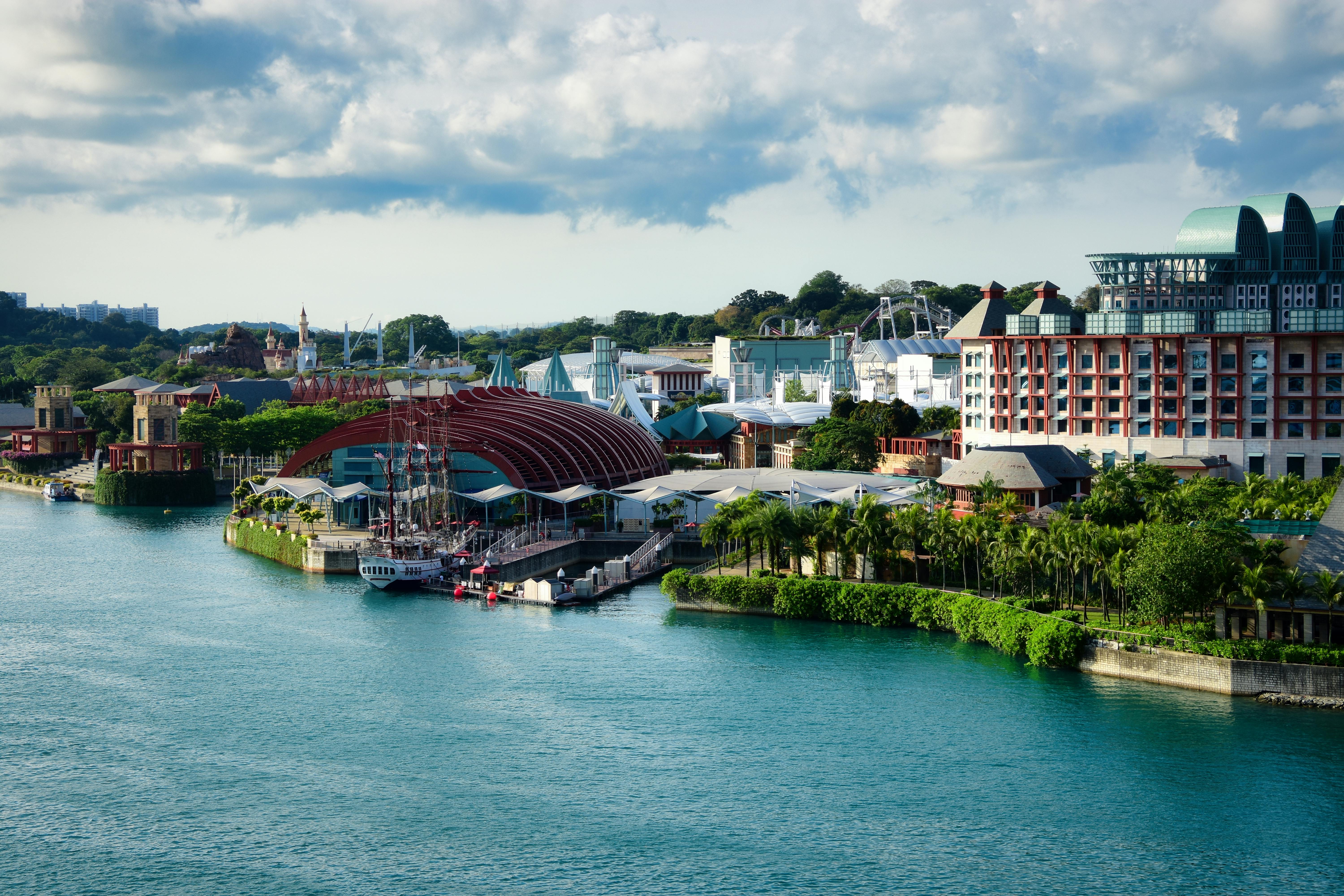 resorts singapore