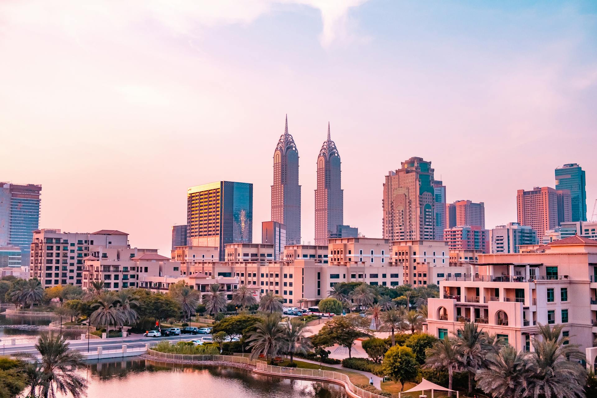 Buildings and Skyscrapers in Dubai