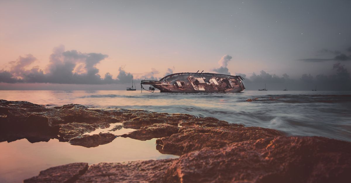 Grand Turk tropical coastline — Caribbean island travel guide