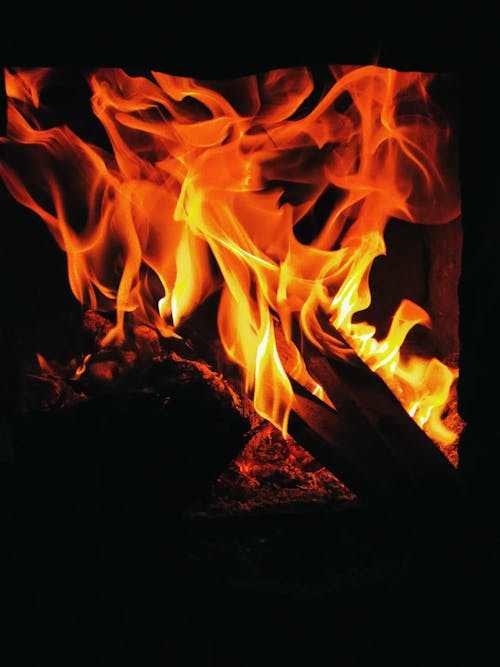 Fotobanka s bezplatnými fotkami na tému atraktívny, drevo na oheň, dym