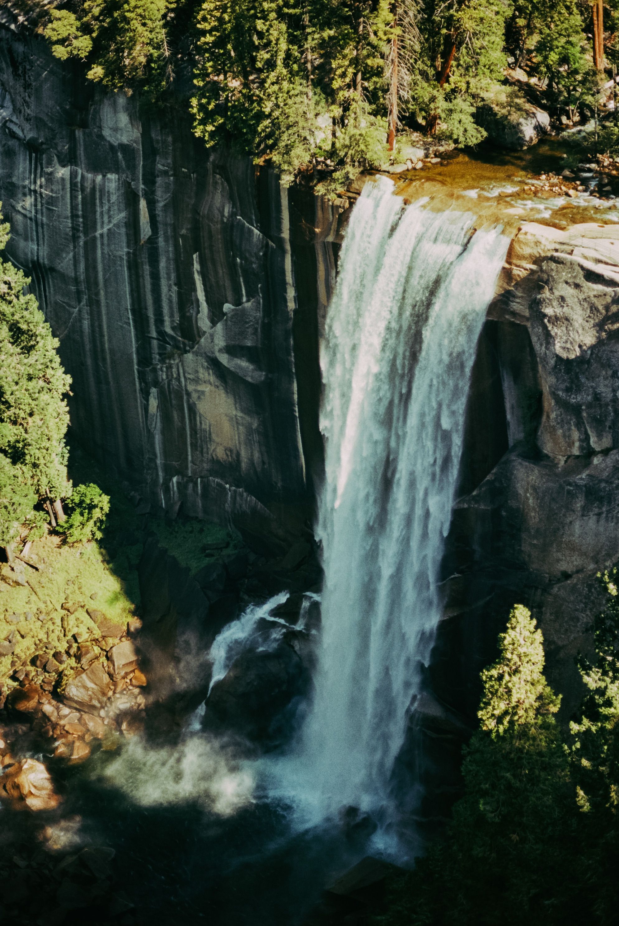 Vernal Falls flowing in Yosemite