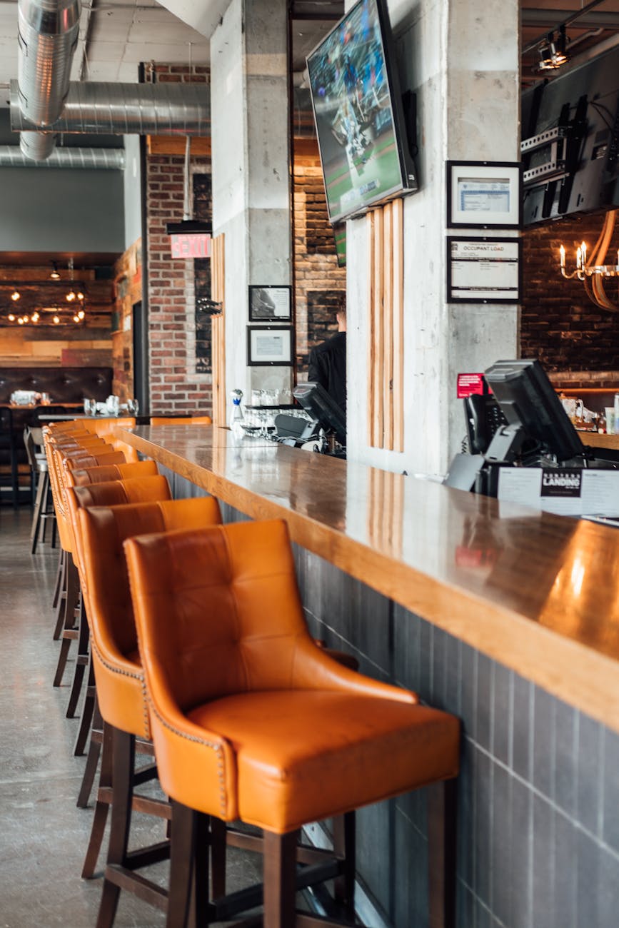 Cafetería estilo industrial