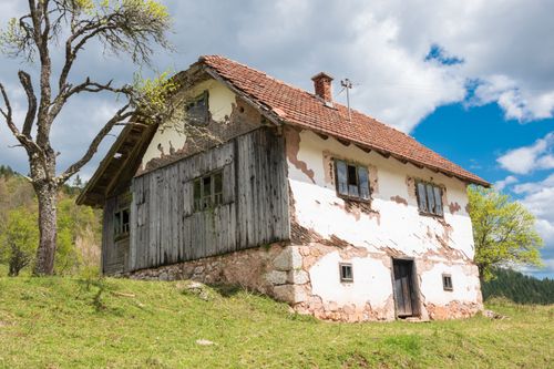 Free Charming rural scene of an abandoned house in Pale, Bosnia, surrounded by nature. Stock Photo