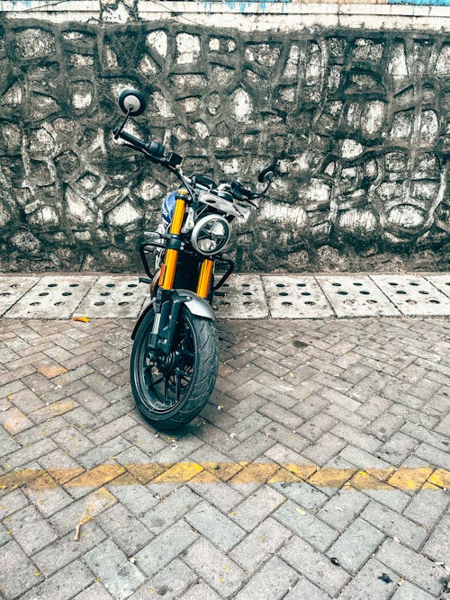 Darmowe zdjęcie z galerii z indyjski motocykl, miłośnik rowerów, motocykl