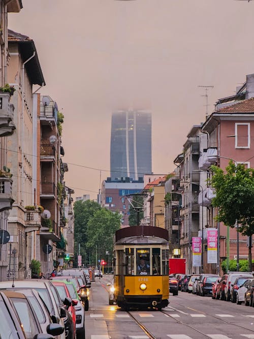 Ingyenes stockfotó felhőkarcoló, generali, generali torony témában