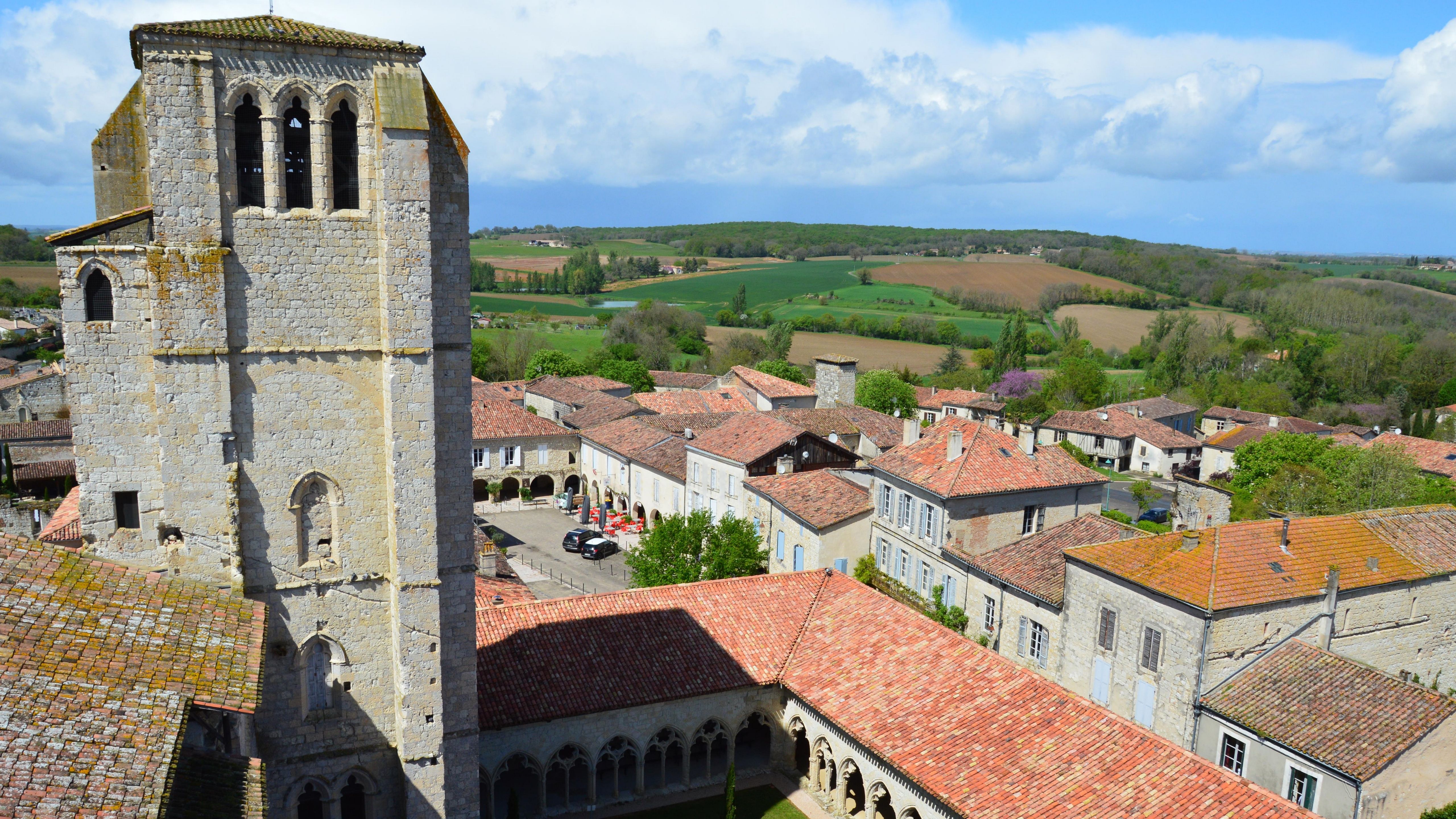 Terrasse de la Cathédrale Saint-Pierre