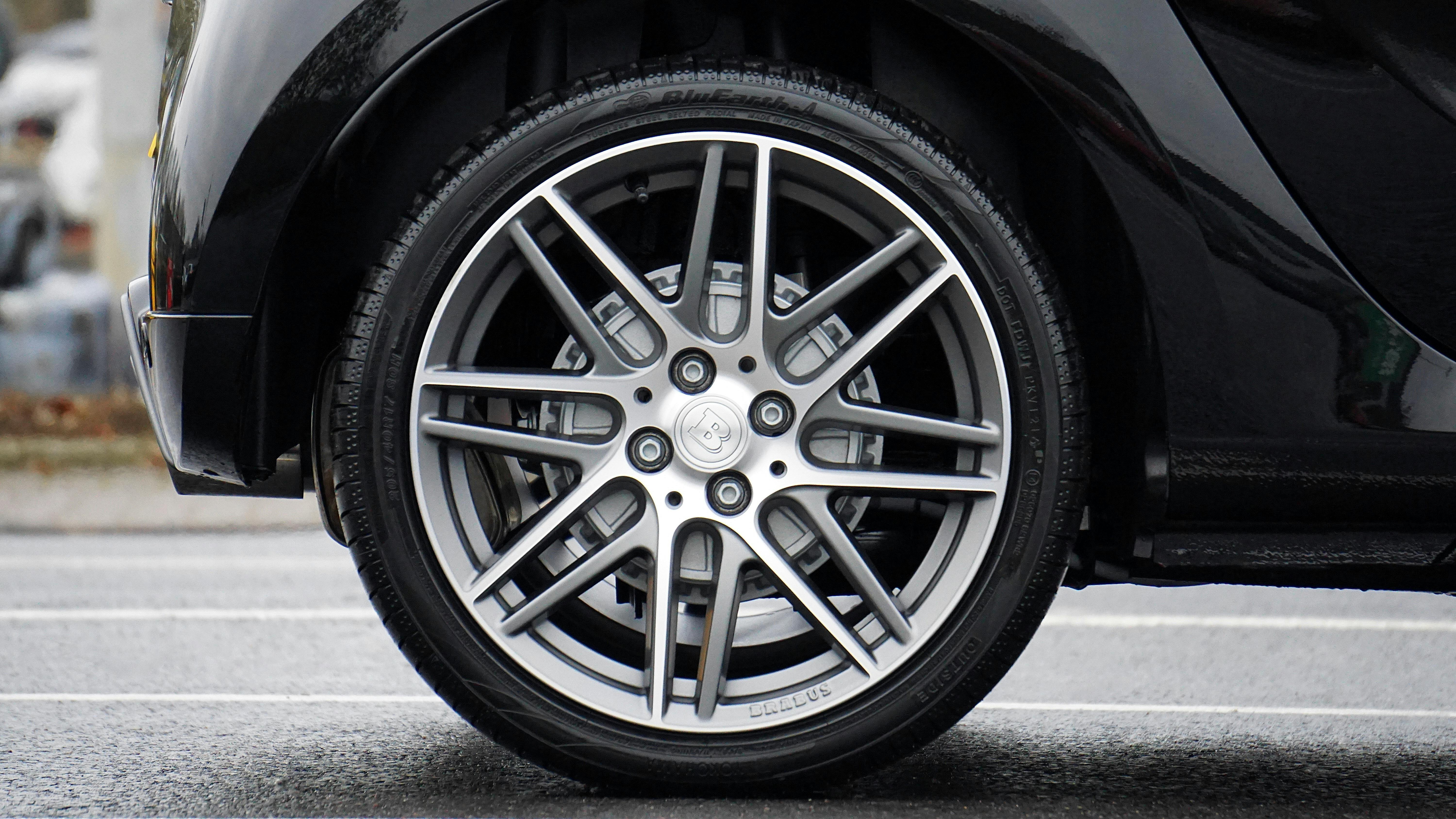 Wheel Photos, Download The BEST Free Wheel Stock Photos & HD Images