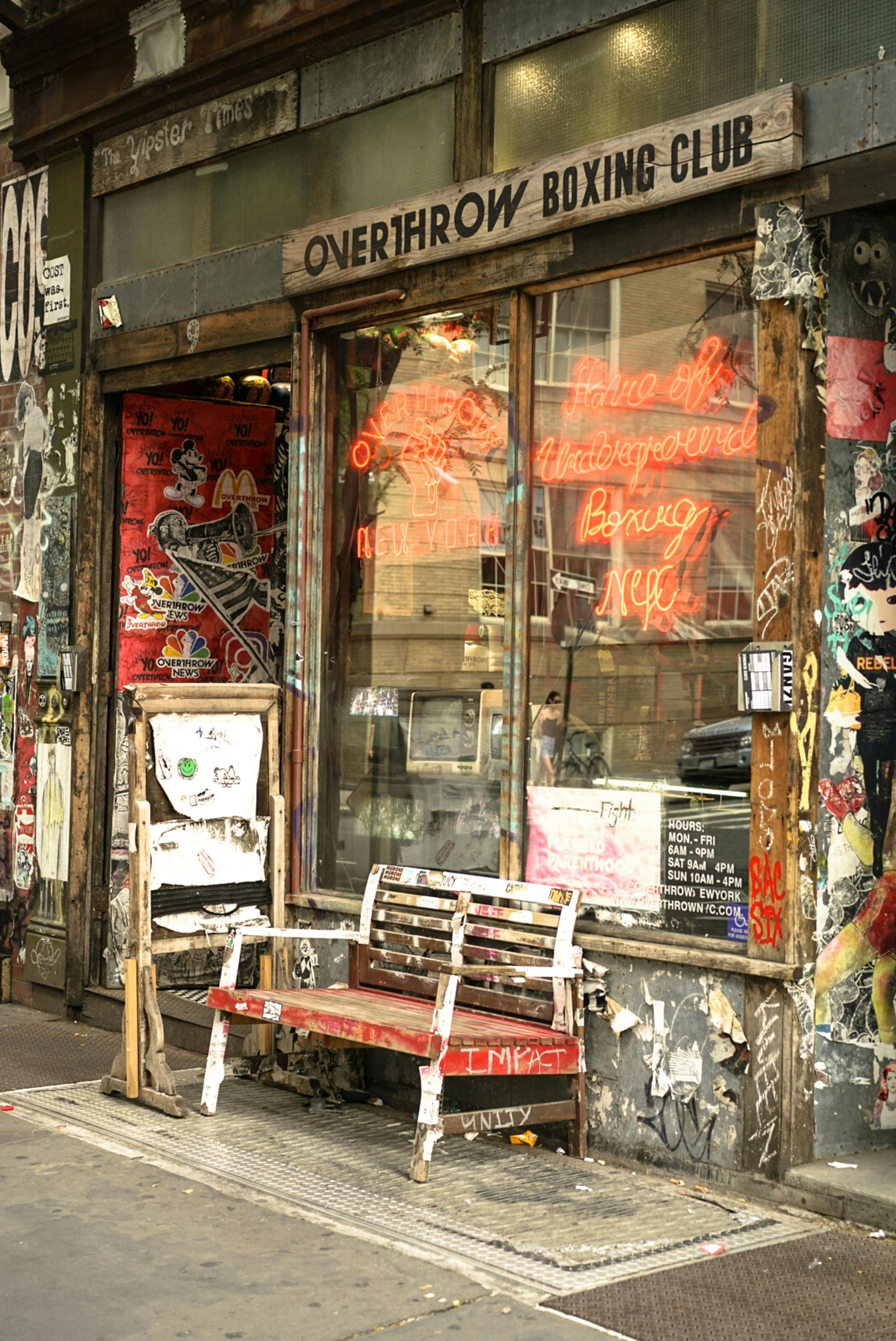 Red and White Bench · Free Stock Photo