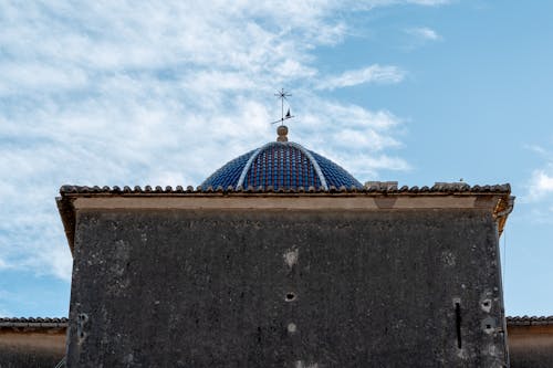 Cúpula De La Iglesia De Denia