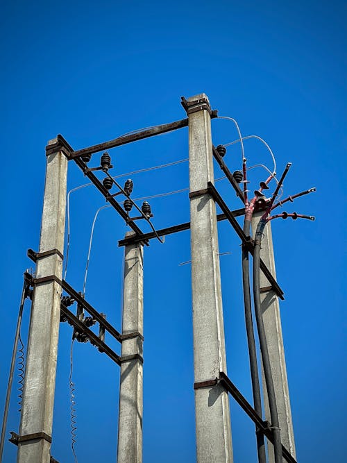 Gratis lagerfoto af arkitektur, blå himmel, byggeri