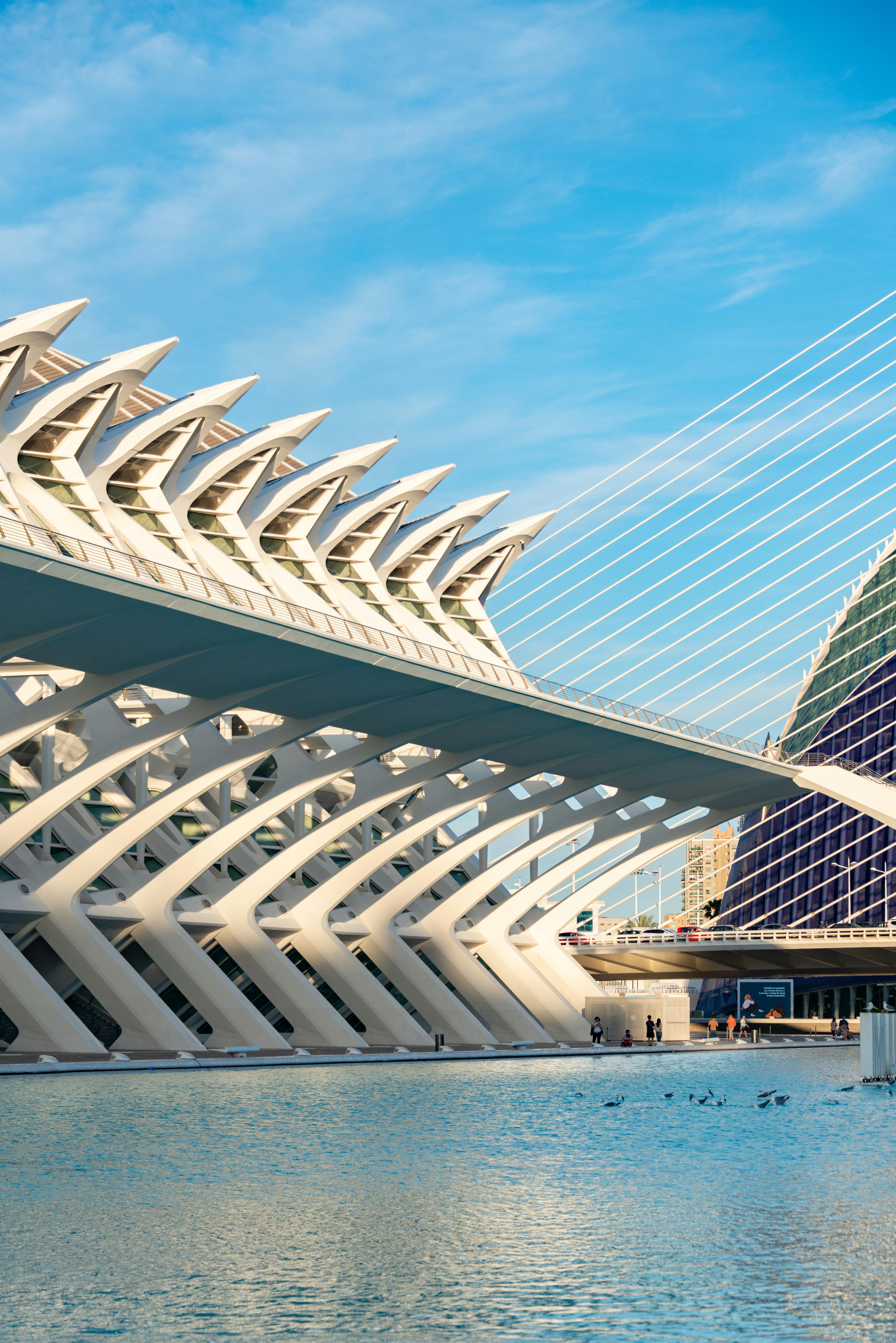 Stunning view of the futuristic architecture in Valencia, Spain, featuring dynamic designs and clear blue skies.