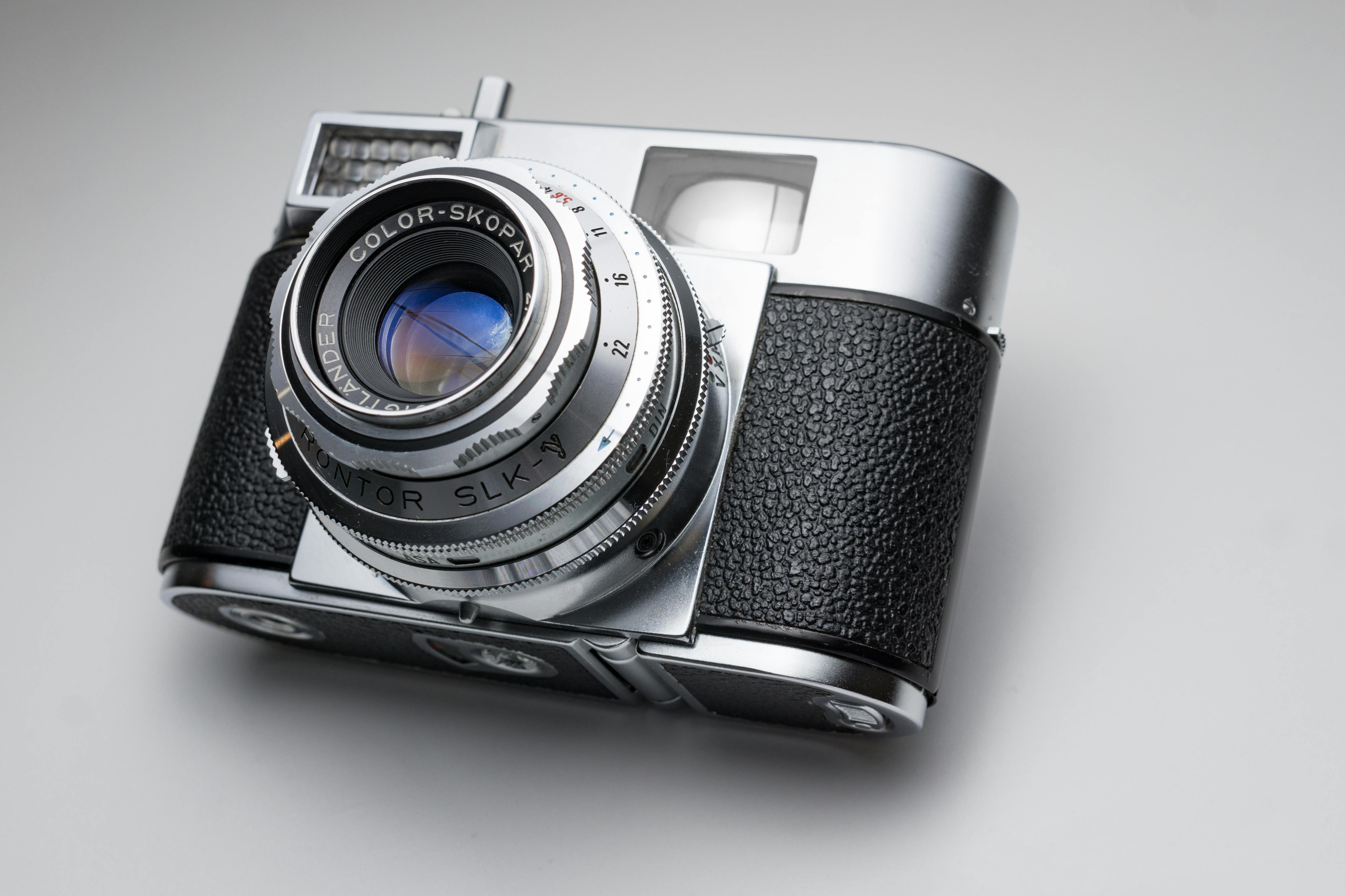 Silver and Black Pointandshoot Camera · Free Stock Photo