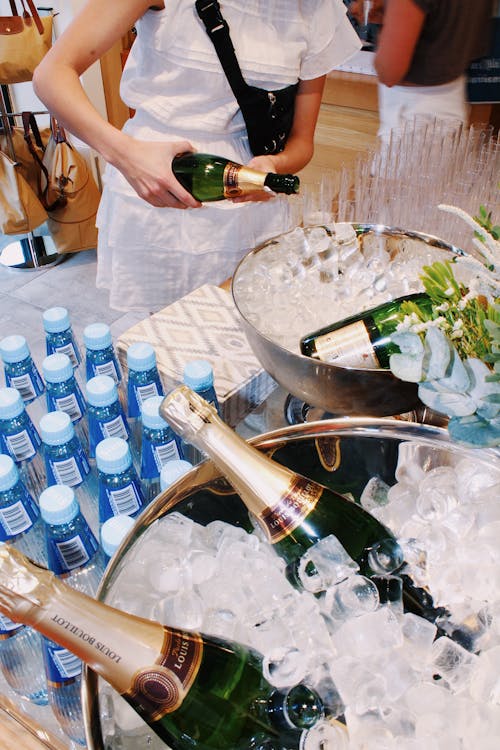 Kostnadsfri bild av alkoholflaskor, behållare, champagne