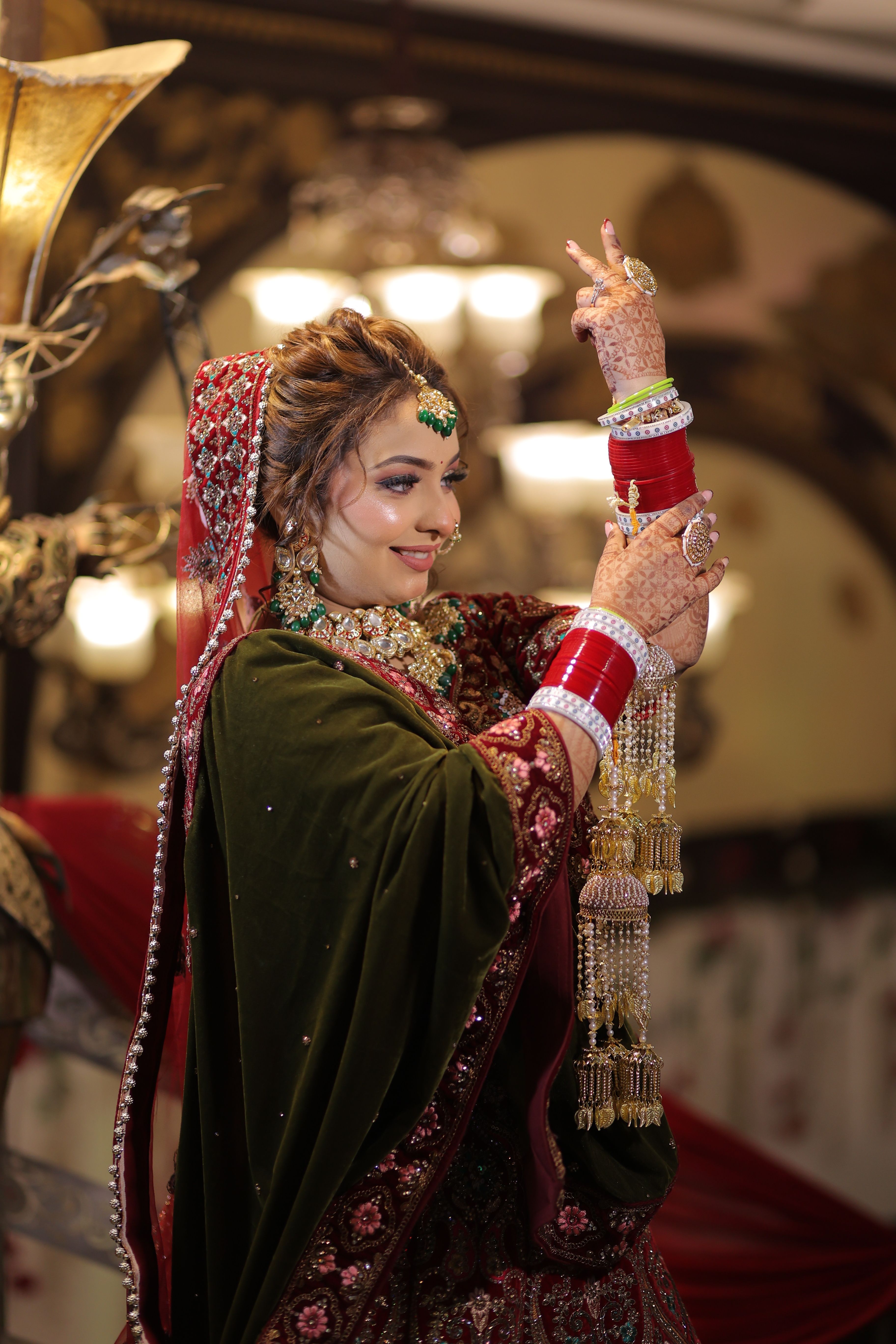 Chain Traditional Bride Photos, Download The BEST Free Chain ...
