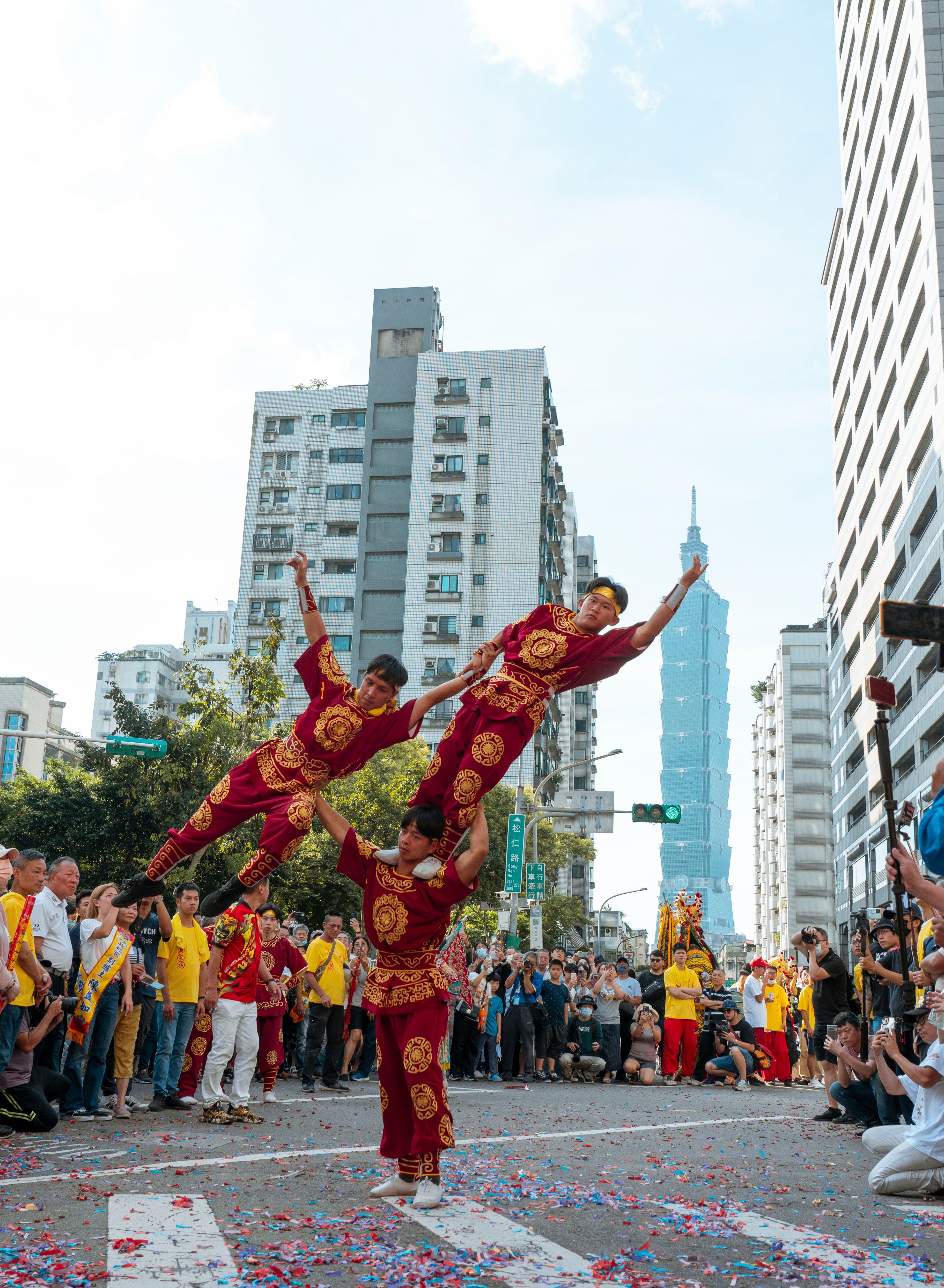 🎉 今年彩券業績創新高！157位經銷商獲獎 🌟