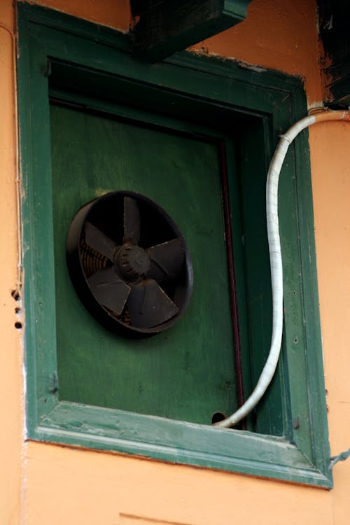 Základová fotografie zdarma na téma fasáda, hauswand, instalace