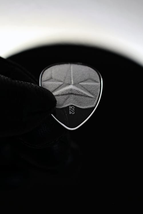 guitar pick